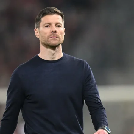 Xabi Alonso Premyer Liqaya qayıtmağı düşünür – sabiq “Liverpul” ulduzu “Real Madrid”dən ayrıldıqdan sonra planlarını formalaşdırır