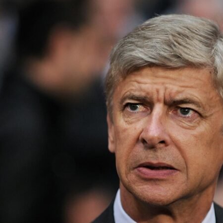 UEFA “Vengerin ofsayd” ideyasını radikal hesab edir və onun tətbiqini dəstəkləməyəcək